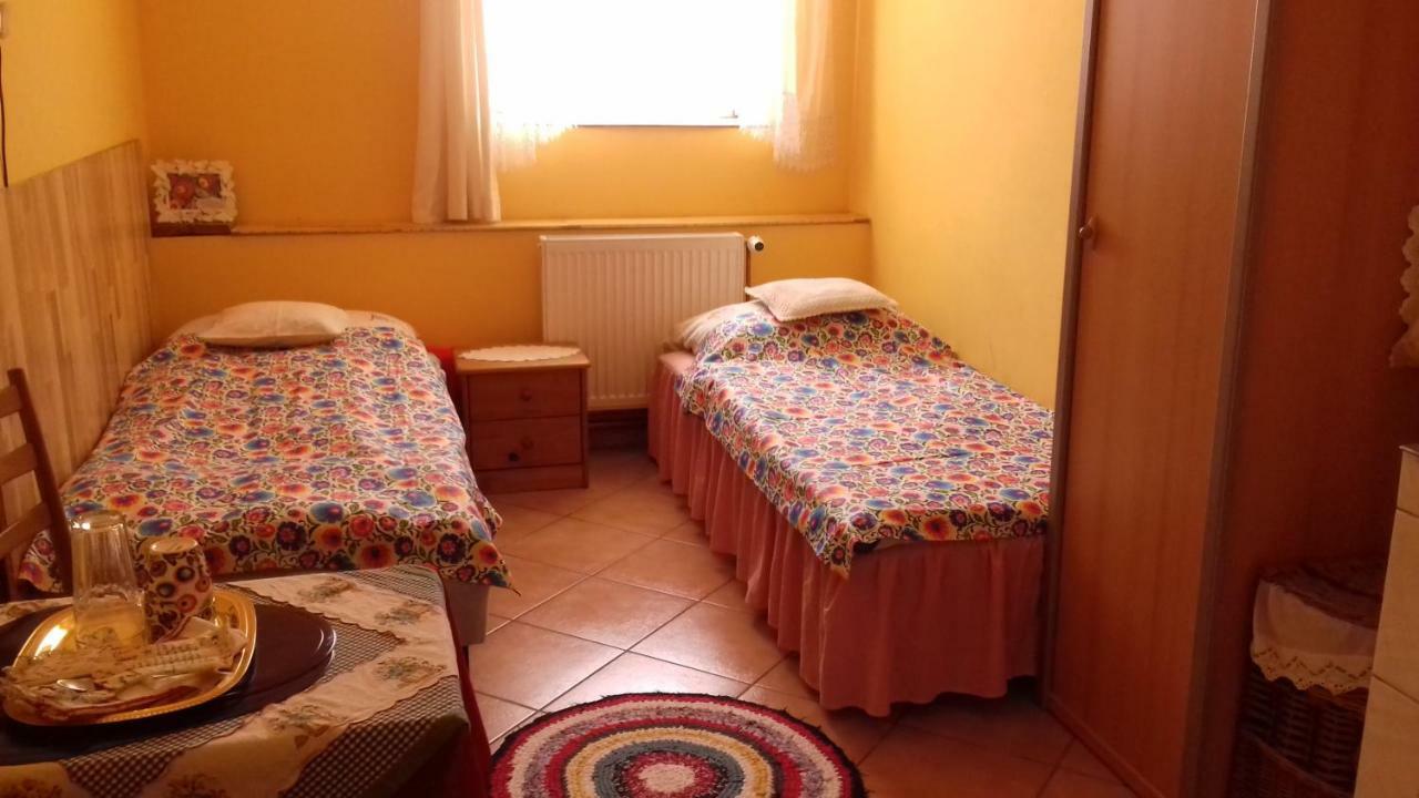 Apartmán Dom Na Ludowo W Brzeznicy Brzeznica  Exteriér fotografie